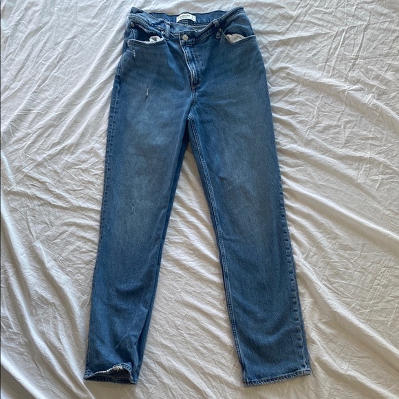 Abercrombie & Fitch Denim - Abercrombie & Fitch 90s Straight Ultra High Rise Jeans